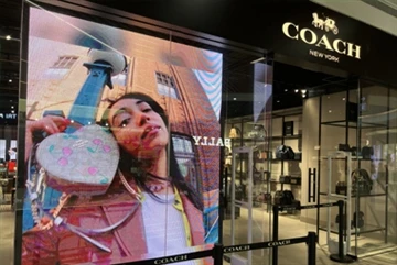 Display Led Trasparenti Għall-Aħżen tal-Coach